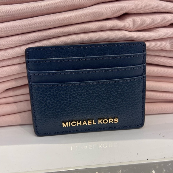 MICHAEL KORS
Large Pebbled Leather Card Holder Case
Navy 
NWT - Picture 7 of 16